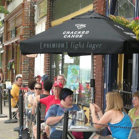 Canalside Restaurant, Inn & Kitchen Store Port Colborne Zewnętrze zdjęcie
