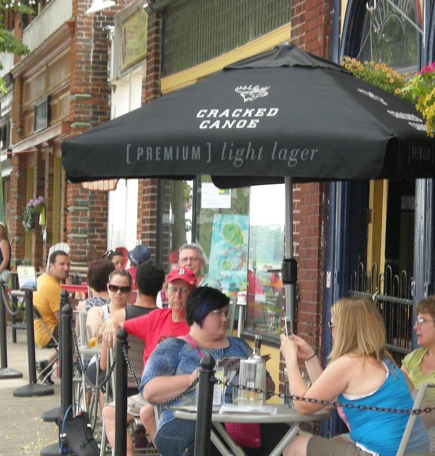 Canalside Restaurant, Inn & Kitchen Store Port Colborne Zewnętrze zdjęcie